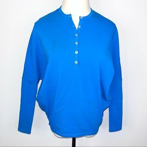 RIFF Women’s Blue Oversized Lightweight Sweater Small